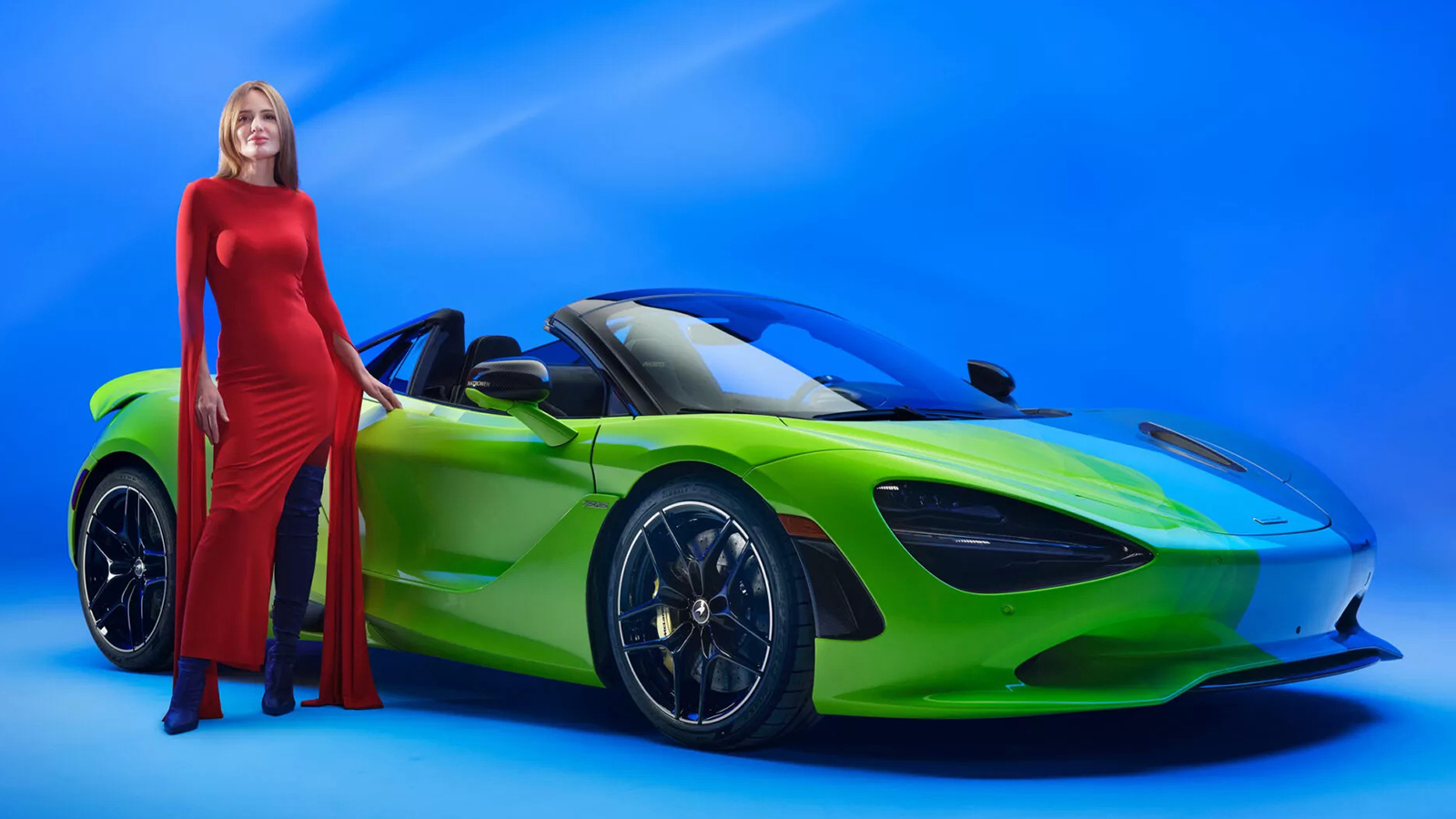 McLaren βάφεται από ζωγράφο αφηρημένης τέχνης & μπαίνει στην παραγωγή! 